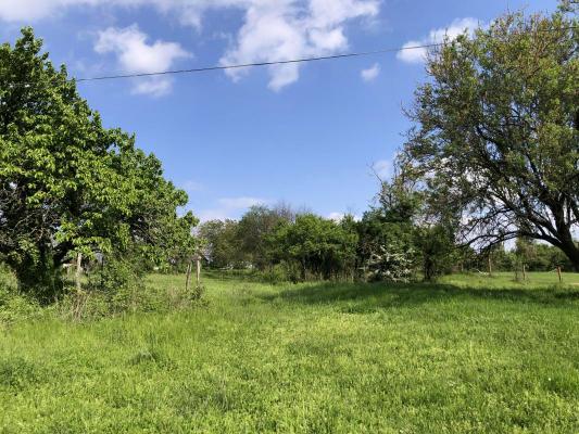 Hongarije ~ Zuid: Pcs & Villny ~ Baranya (Pcs) - (Woon)boerderij