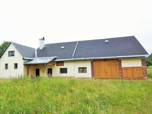 Tsjechi ~ Noord Bohemen - Renovatie-object