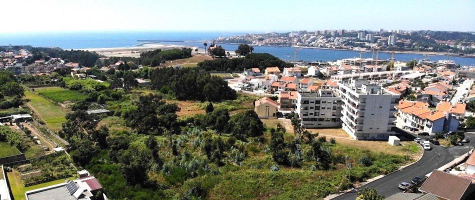 Portugal ~ Porto ~ Vila Nova de Gaia - Bouwgrond