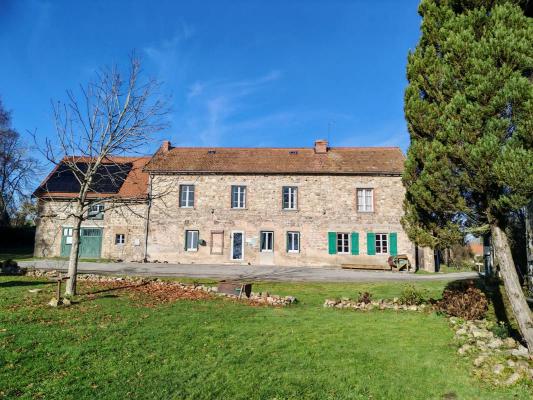 Frankrijk ~ Auvergne ~ 63 - Puy-de-D�me - Maison de Campagne