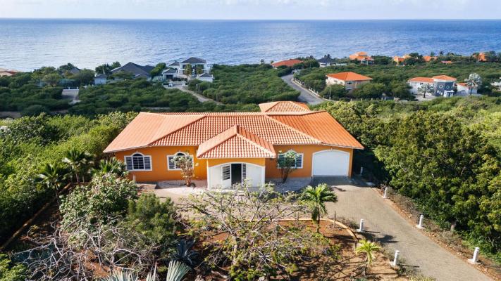 Antillen ~ Cura�ao - Villa