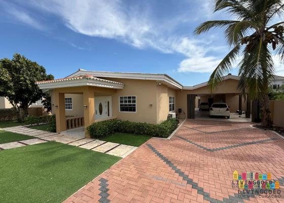 Antillen ~ Cura�ao - Woonhuis