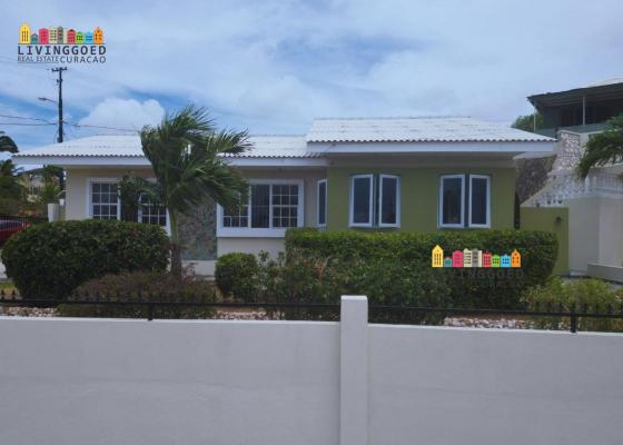 Antillen ~ Cura�ao - Woonhuis