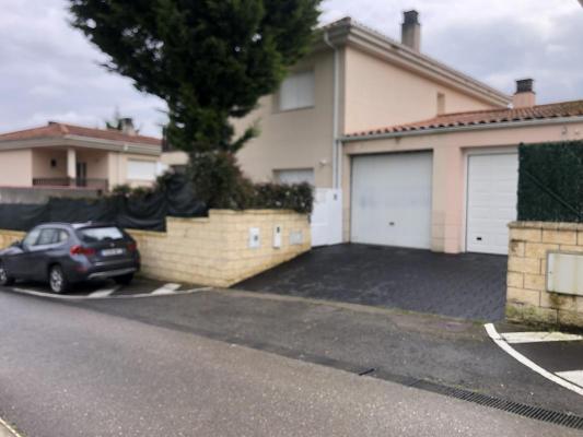 Spanje ~ Cantabri� ~ Costa Verde (Cant) ~ Kust - Woonhuis