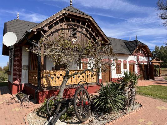 Hongarije ~ Zuid - P�cs en Vill�ny ~ Somogy (Kaposv�r) - (Woon)boerderij