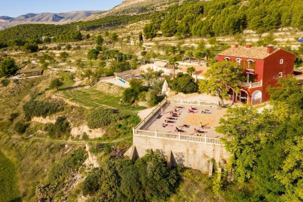 Spanje ~ Valencia (Regio) ~ Alicante (prov.) ~ Binnenland - Camping