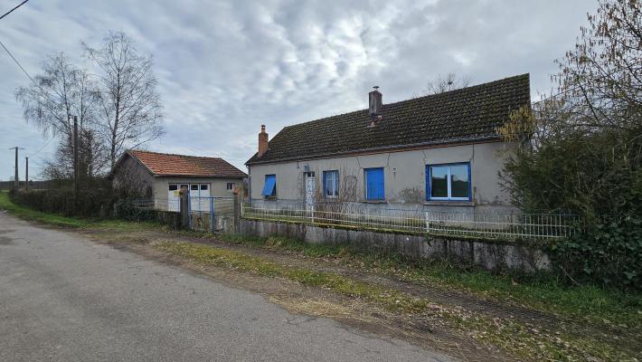 Frankrijk ~ Auvergne ~ 03 - Allier - Renovatie-object