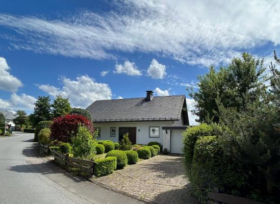 Duitsland ~ Nordrhein-Westfalen ~ Sauerland - Woonhuis