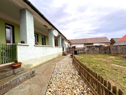 Hongarije ~ Zuid - P�cs en Vill�ny ~ Baranya (P�cs) - (Woon)boerderij