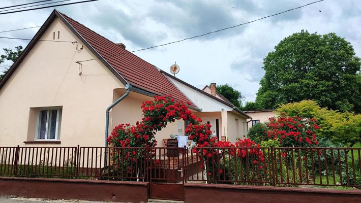 Hongarije ~ Zuid - P�cs en Vill�ny ~ Baranya (P�cs) - (Woon)boerderij