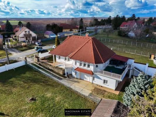 Hongarije ~ Zuid - P�cs en Vill�ny ~ Somogy (Kaposv�r) - Villa