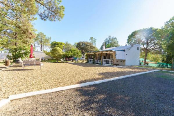 Spanje ~ Andalusi� ~ Huelva ~ Kust - (Woon)boerderij Finca