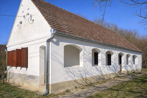 Hongarije ~ Zuid - P�cs en Vill�ny ~ Baranya (P�cs) - Landhuis