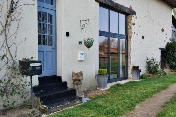 Frankrijk ~ Limousin ~ 87 - Haute-Vienne - Maison en pierre