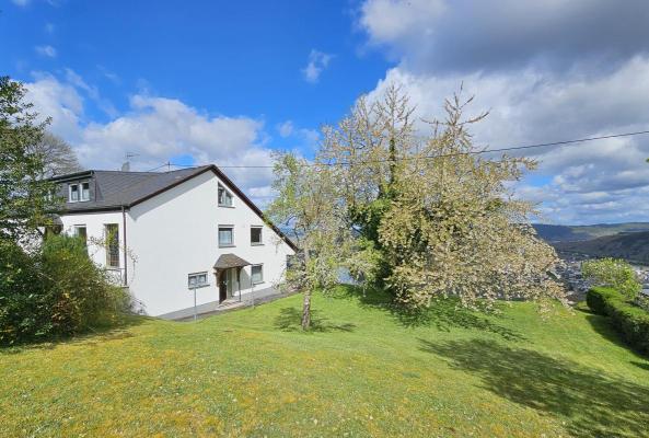 Duitsland ~ Rheinland-Pfalz ~ Rhein-Mosel - Villa