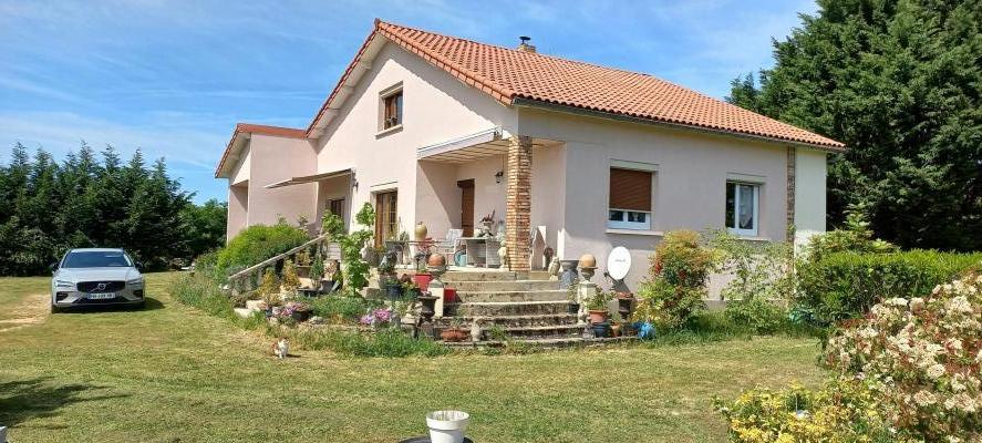 Frankrijk ~ Auvergne ~ 03 - Allier - Landhuis