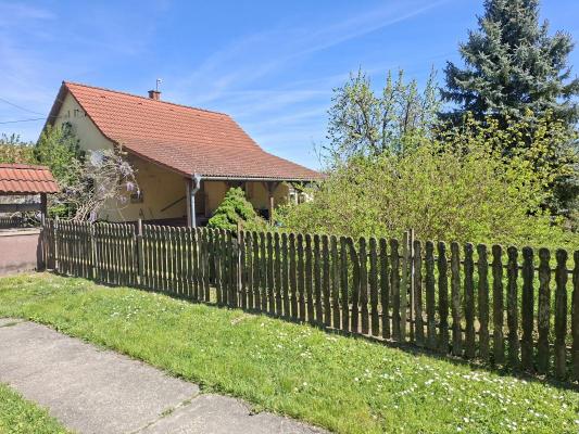 Hongarije ~ Zuid - P�cs en Vill�ny ~ Baranya (P�cs) - Woonhuis