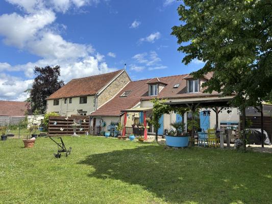 Frankreich ~ Auvergne ~ 03 - Allier - Maison de Caractère