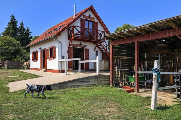Hongarije ~ Zuid - P�cs en Vill�ny ~ Somogy (Kaposv�r) - (Woon)boerderij