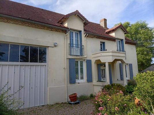 Frankrijk ~ Auvergne ~ 03 - Allier - Maison de Caractère