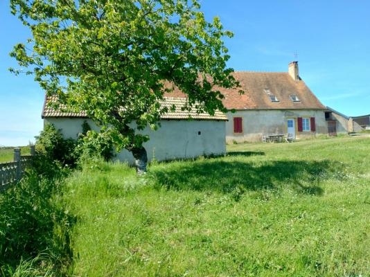 Frankrijk ~ Bourgogne ~ 71 - Saône-et-Loire - (Woon)boerderij