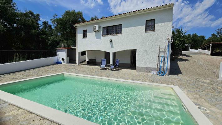 Portugal ~ Leiria ~ Alvaiázere - Landhuis