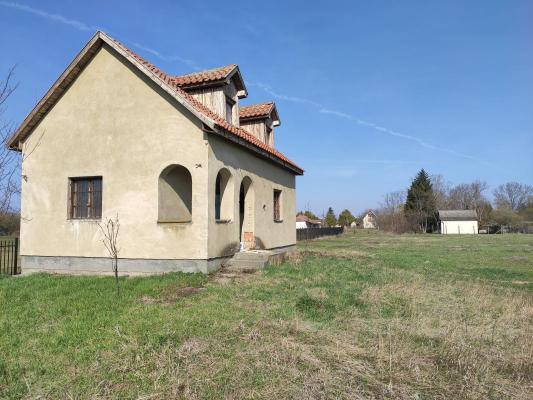 Hongarije ~ Noord - Eger en Tokaj ~ Heves (Eger) - Woonhuis