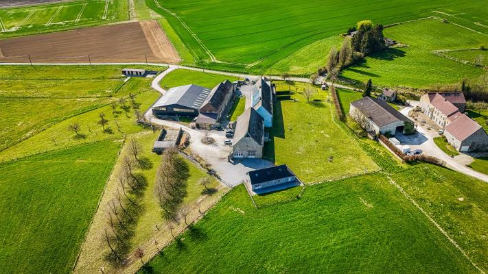 België ~ Wallonië ~ Prov. Namen - Woonhuis