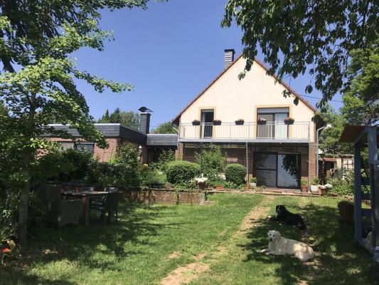 Duitsland ~ Rheinland-Pfalz ~ Eifel - Meergezinswoning