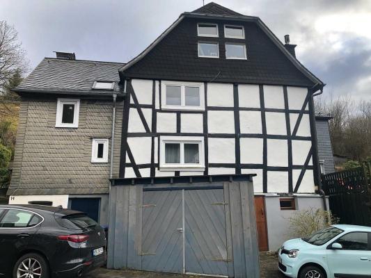 Duitsland ~ Nordrhein-Westfalen ~ Sauerland - Halfvrijstaand