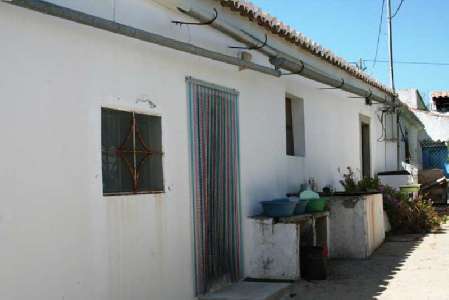 Villa te koop in Portugal - Algarve - Faro - Tavira - Santa Catarina da Fonte Bispo -  215.000